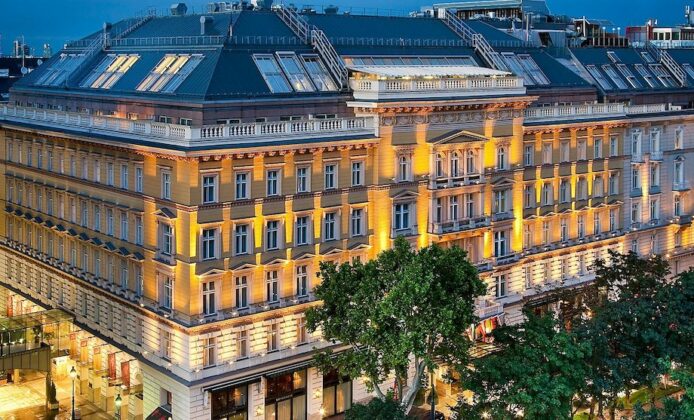 Grand Hotel Wien exterior
